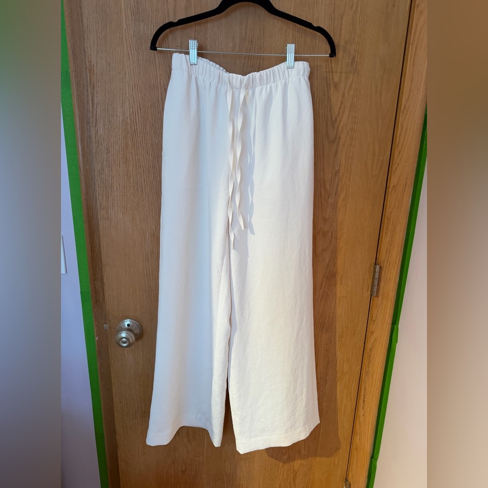 Aritzia Wilfred Lodge Pant in Crepette, Light Birch, size small